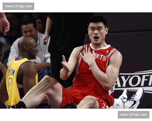 姚明对决奥尼尔生涯首战从质疑到震撼的传奇起点之夜历史舞台初次